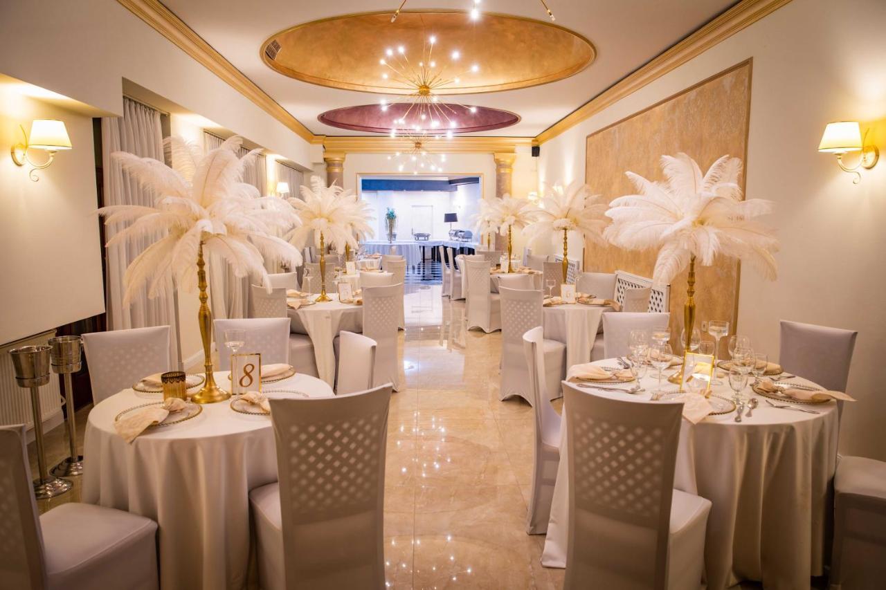Hotel Capital With Private Wellness Nitra Exterior photo